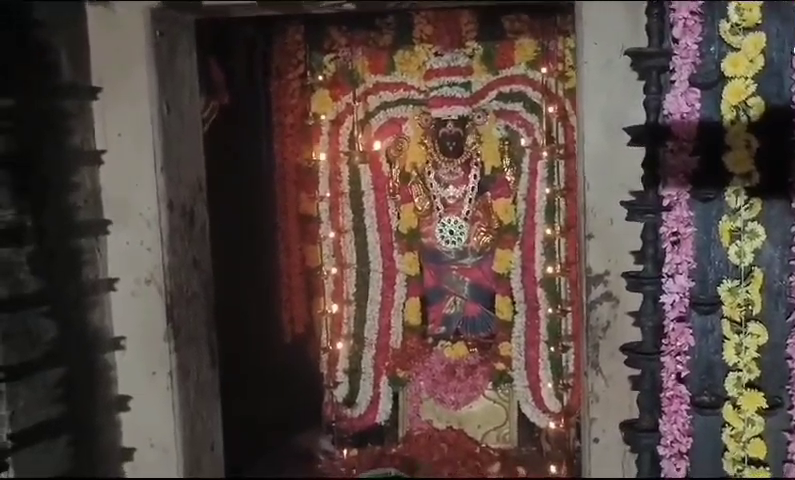 1500-old-temple-in-thiruvarur